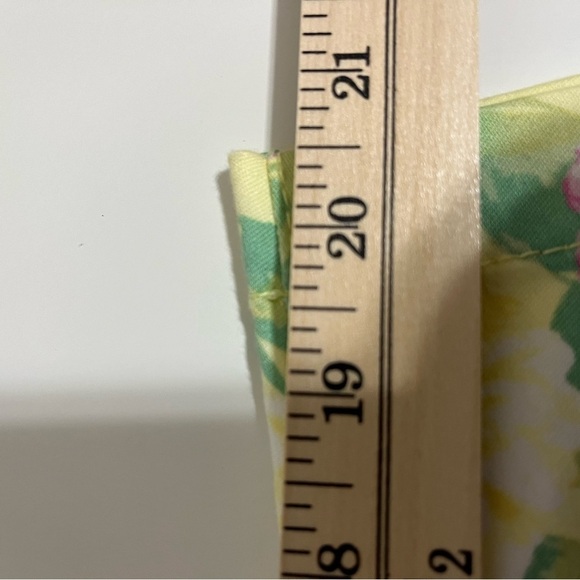 Liverpool Yellow Floral Straight Leg Capri Pants - Picture 15 of 15